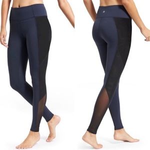 ATHLETA chaturanga mesh leggings size XXS